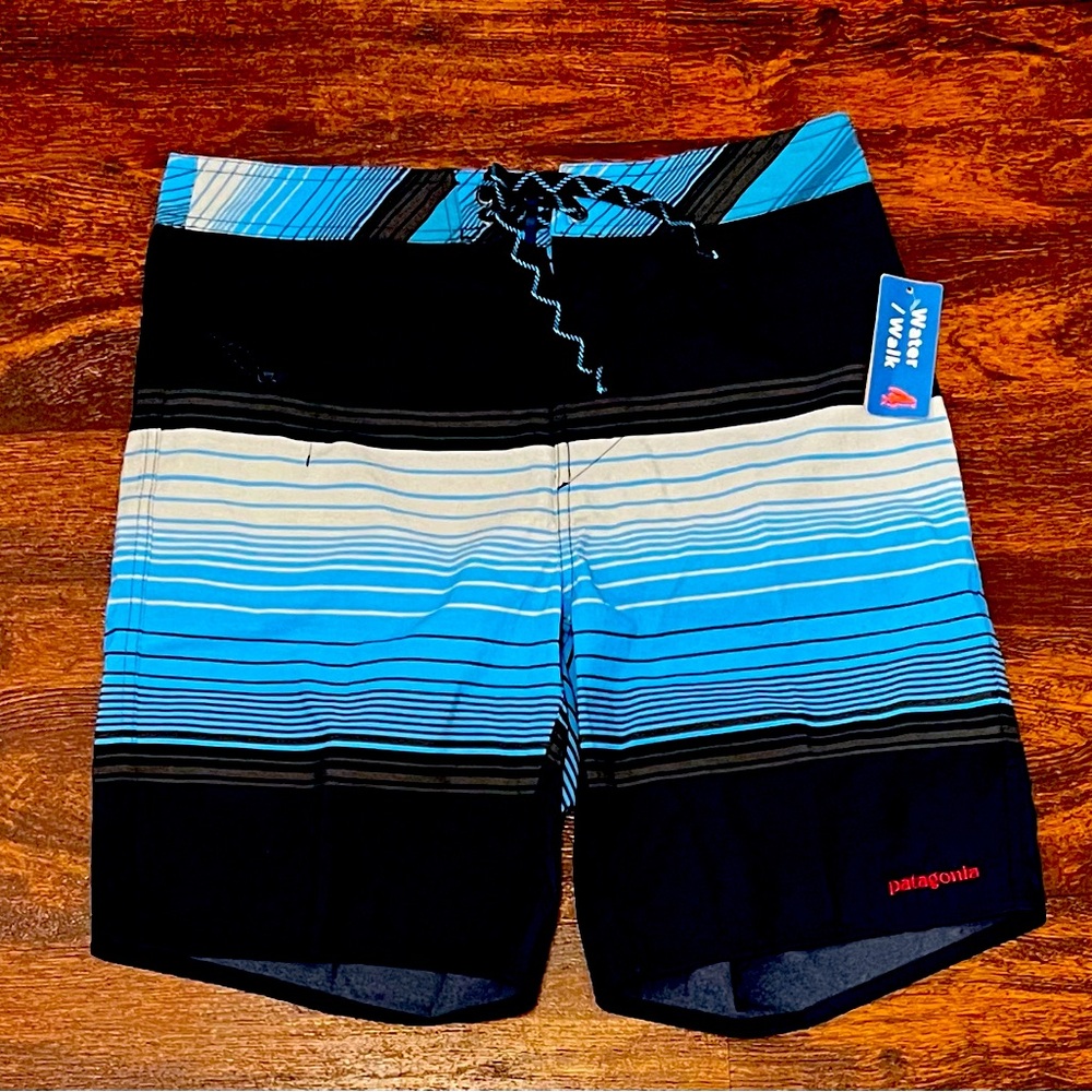 PATAGONIA striped swim short mens size 32